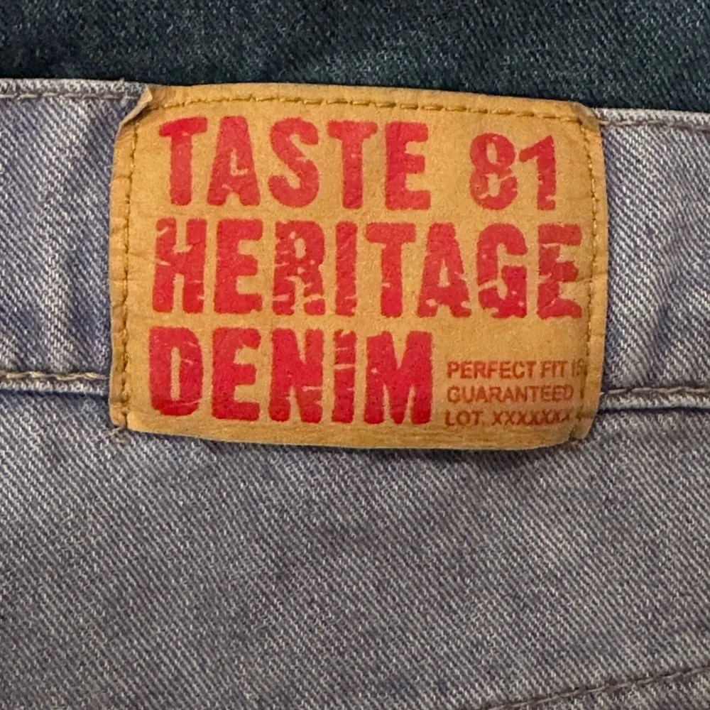 Taste 81 Heritage Patchwork Womens Size XL Two Tone Carpenters Style Jeans